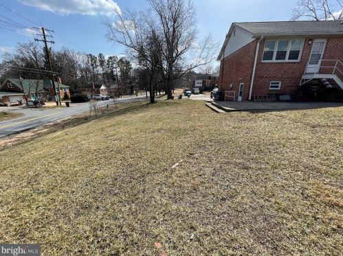 516 Fairhill Dr, Silver Spring MD exterior