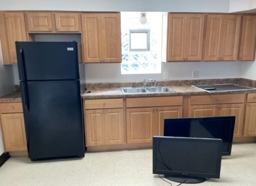 716 92nd St, Chicago IL 60619-7604 exterior