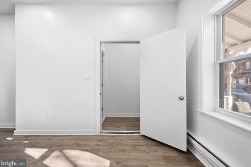 3452 Frankford Ave, Philadelphia PA 19134-2651 exterior