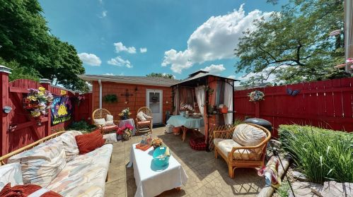 807 Horseshoe Dr, Joliet IL 60435-5988 exterior