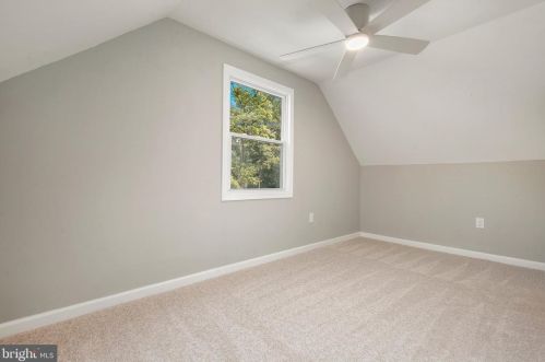 13210 Midway Ave, Rockville MD 20851-1813 exterior