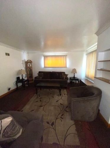 4901 67th St, Milwaukee, WI 53220-4507