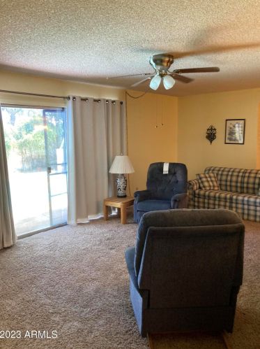 14801 39th Ave, Phoenix AZ 85051-3320 exterior