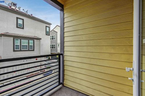 1433 Milpitas Blvd, Milpitas CA 95035-3154 exterior