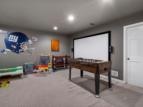 504 Dunwoody Chace, Atlanta GA 30328-6009 exterior