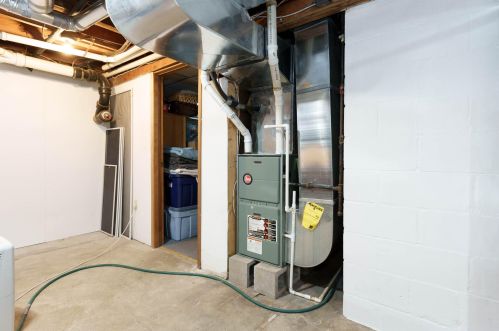 28148 Shr Dr, Gobles MI 49055-9115 exterior