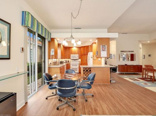 5934 Bermuda Ln, Naples FL 34119-9509 exterior