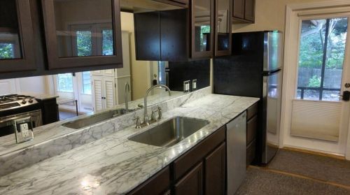 2205 Arpdale St, Austin TX  78704-3905 exterior