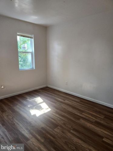 1351 Princess Ave, Camden NJ 08103-2910 exterior