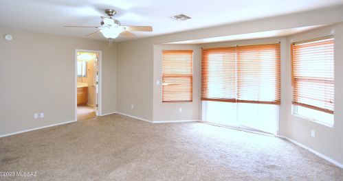 8517 Ramona Madera Ln, Tucson AZ  85747-5712 exterior