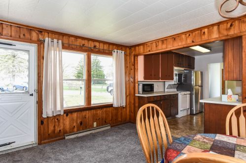 1901 Junction Ave, Kalamazoo MI  49048-1622 exterior