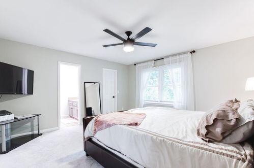 8895 Carroll Mnr Dr, Atlanta GA 30350-2013 exterior