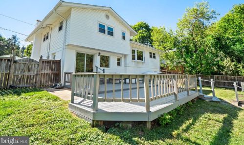 11839 Enid Dr, Rockville MD 20854-3454 exterior