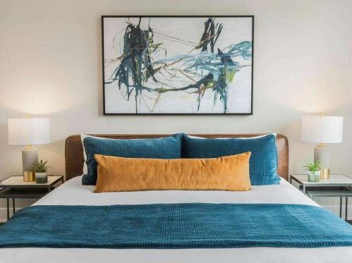 1277 Chelsea Cir, Atlanta GA 30318-1268 exterior