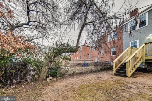 5506 C St, Washington DC  20019-6337 exterior