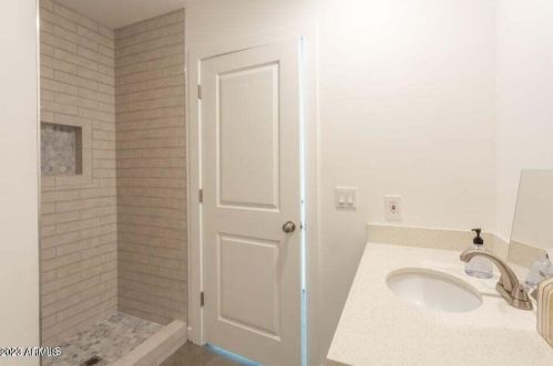 3128 Desert Cove Ave, Phoenix AZ  85029-4203 exterior