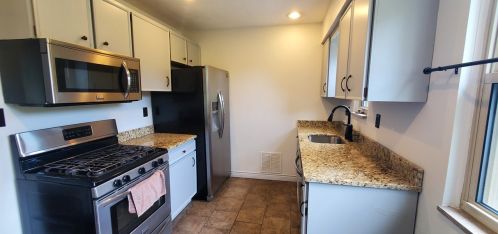 1560 Duncan Dr, Pittsburgh PA  15237-1611 exterior