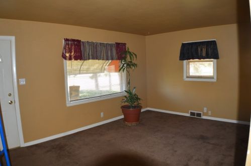 5759 76, Milwaukee WI 53218-2253 exterior