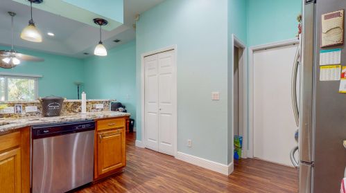 1080 Romaine Ln, Fort Pierce FL 34953-3675 exterior