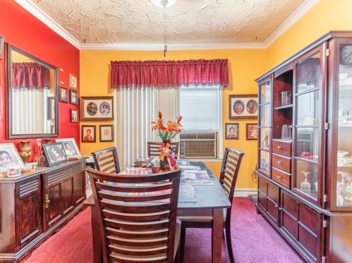 1627 Mcvicker Ave, Chicago IL 60630-1925 exterior