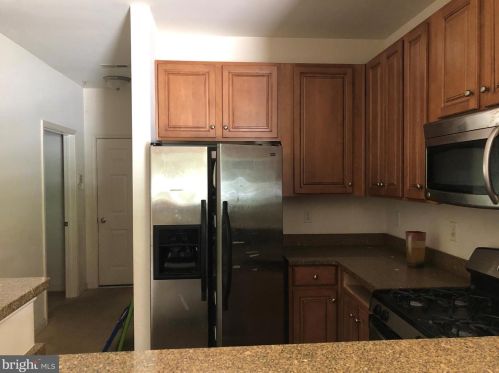 832 Warren St, Trenton NJ 08608-1307 exterior