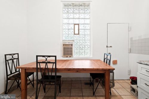 4118 Girard Ave, Philadelphia PA 19125-3305 exterior