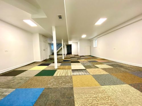 1923 Austin Blvd, Chicago IL 60804-1657 exterior