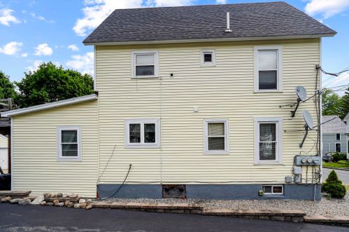 46 Stone St, Concord NH 03301-2766 exterior