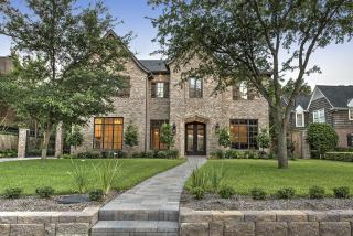 2111 Pine Valley Dr, Houston, TX 77019-3507