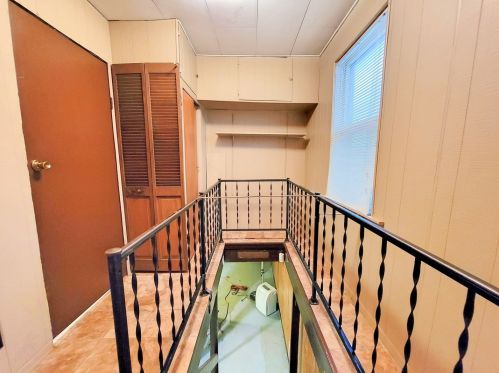 829 34 St, Chicago IL 60608-6703 exterior