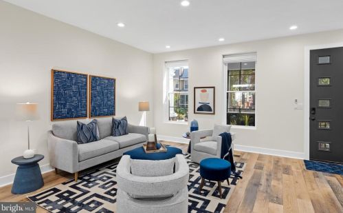 32 Franklin St, Washington DC  20002-1008 exterior