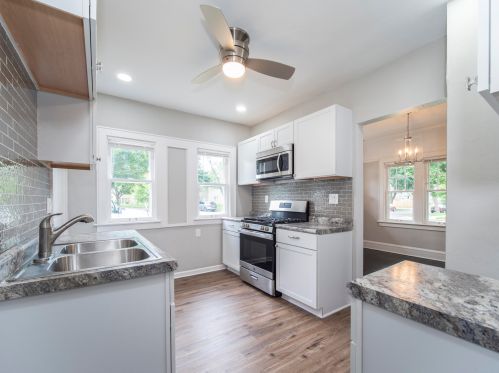 5841 32nd St, Milwaukee WI  53209-4116 exterior