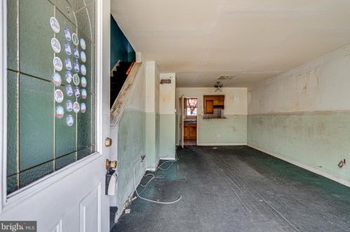 3637 Edison St, Alexandria, VA 22305-2419