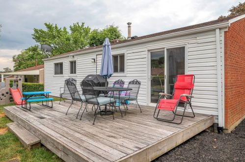 4828 Havana Dr, Pittsburgh PA 15239-2420 exterior