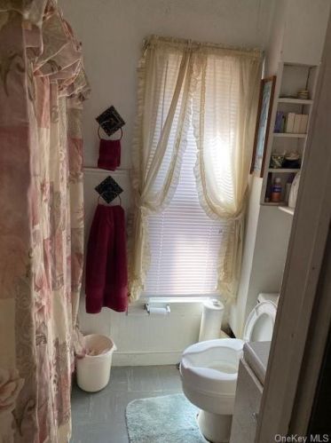 339 Church St, Poughkeepsie NY 12601-4263 exterior