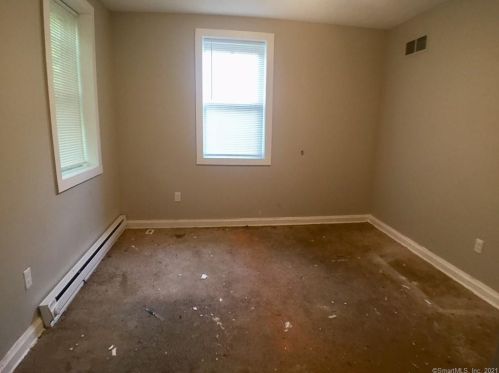 139 Funston Ave, Torrington CT 06790-6219 exterior