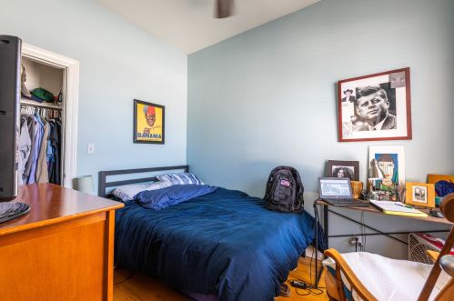 1442 Kedzie Ave, Chicago IL 60629-3532 exterior