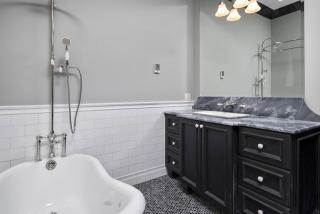 457 Deming Pl, Chicago IL  60614-1718 exterior