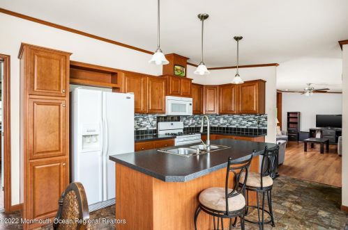 166 Arnold Dr, Lakehurst NJ 08759-5401 exterior