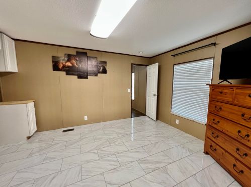 1069 Railroad Ave, Defuniak Springs FL  32433 exterior