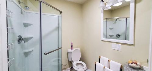 2383 Baker Rd, Atlanta GA 30318-6263 exterior