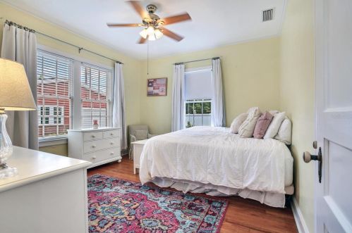 2820 Fountain Blvd, Tampa FL  33609-4012 exterior