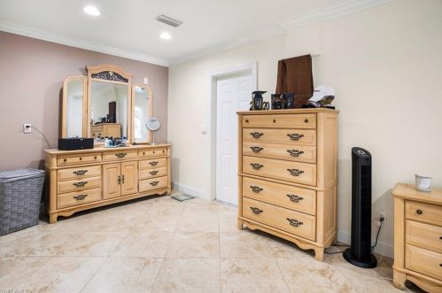 2022 44 Ter, Naples FL 34116-6441 exterior