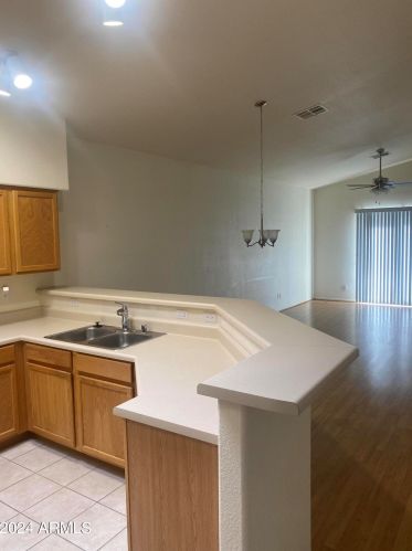 577 Mariposa St, Chandler AZ  85225-2947 exterior