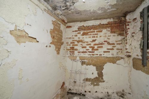 7413 King Dr, Chicago IL 60653-4145 exterior