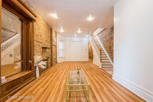 4937 Prairie Ave, Chicago, IL 60615-2201