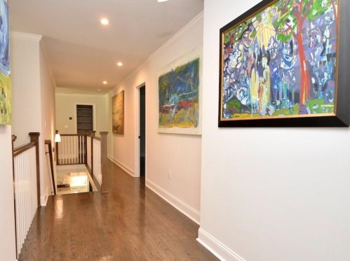 4152 Club Dr, Atlanta GA 30319-1116 exterior