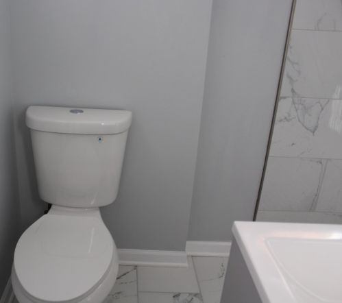 8108 Washtenaw Ave, Chicago IL  60652-2816 exterior