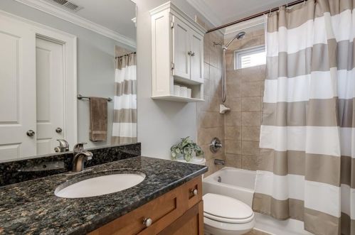 1625 Flat Shoals Rd, Atlanta GA  30349-6151 exterior