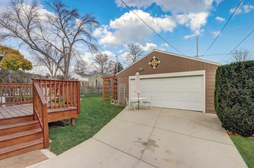 4540 Lenox St, Milwaukee WI 53207-5244 exterior